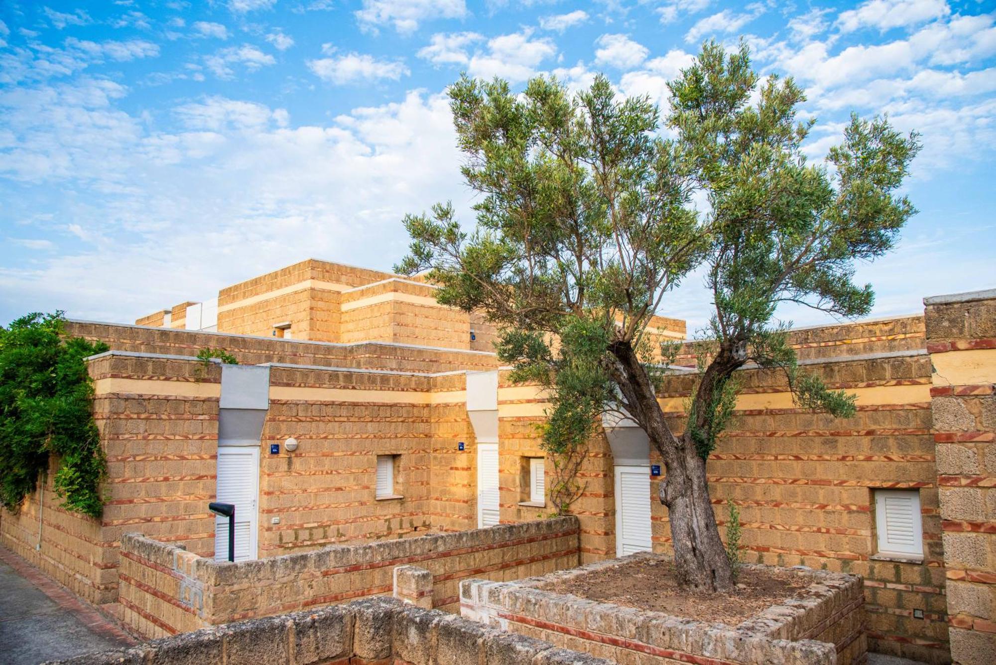 Готель Th Capo Rizzuto Isola Di Capo Rizzuto Екстер'єр фото